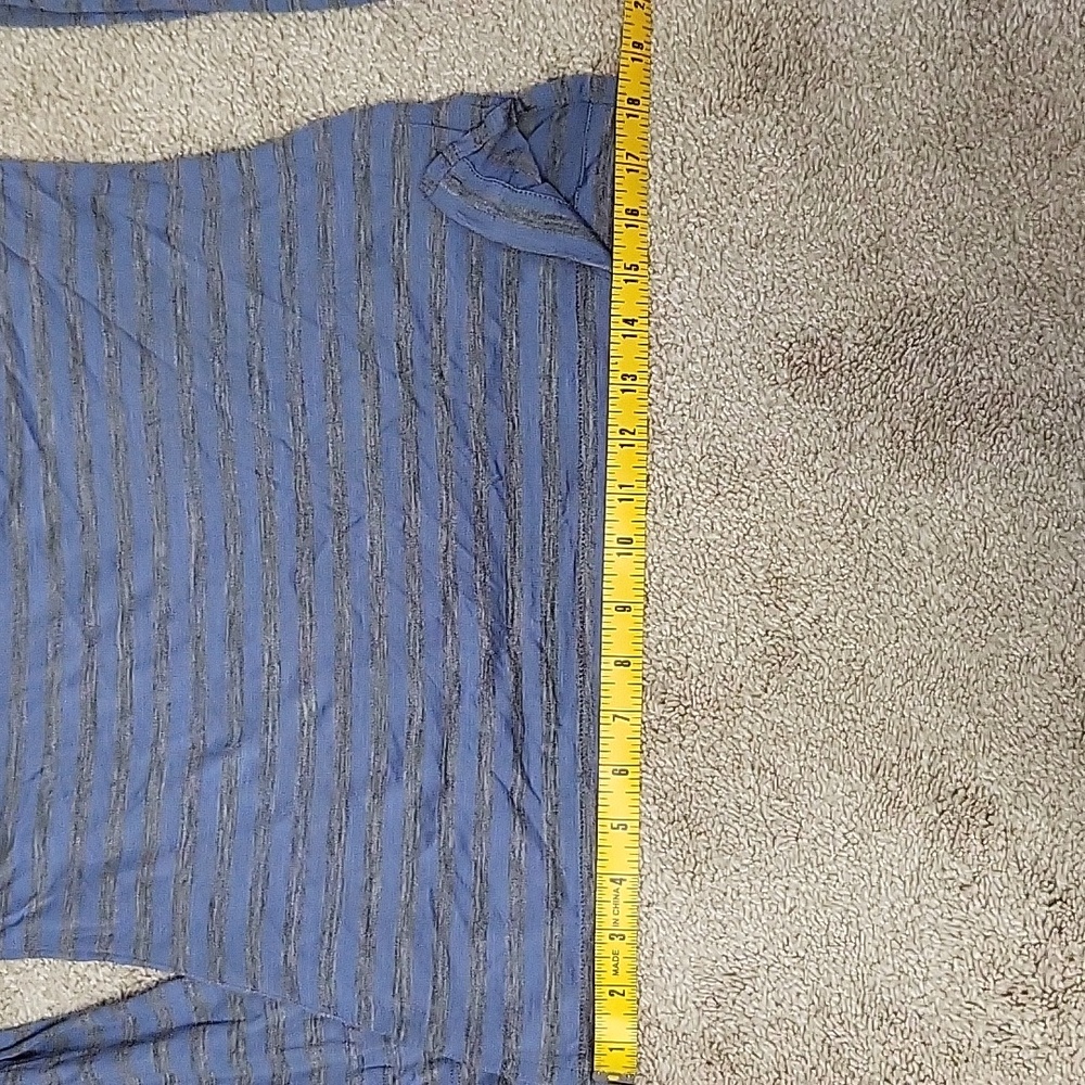 Wool striped top - Picture 7 of 9